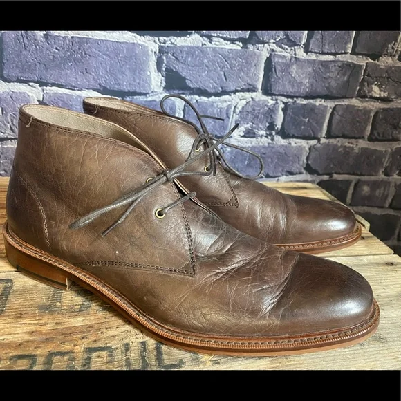 Shoes | Banana Republic Brown Leather Boots Size 9 | Poshmark display picture 1